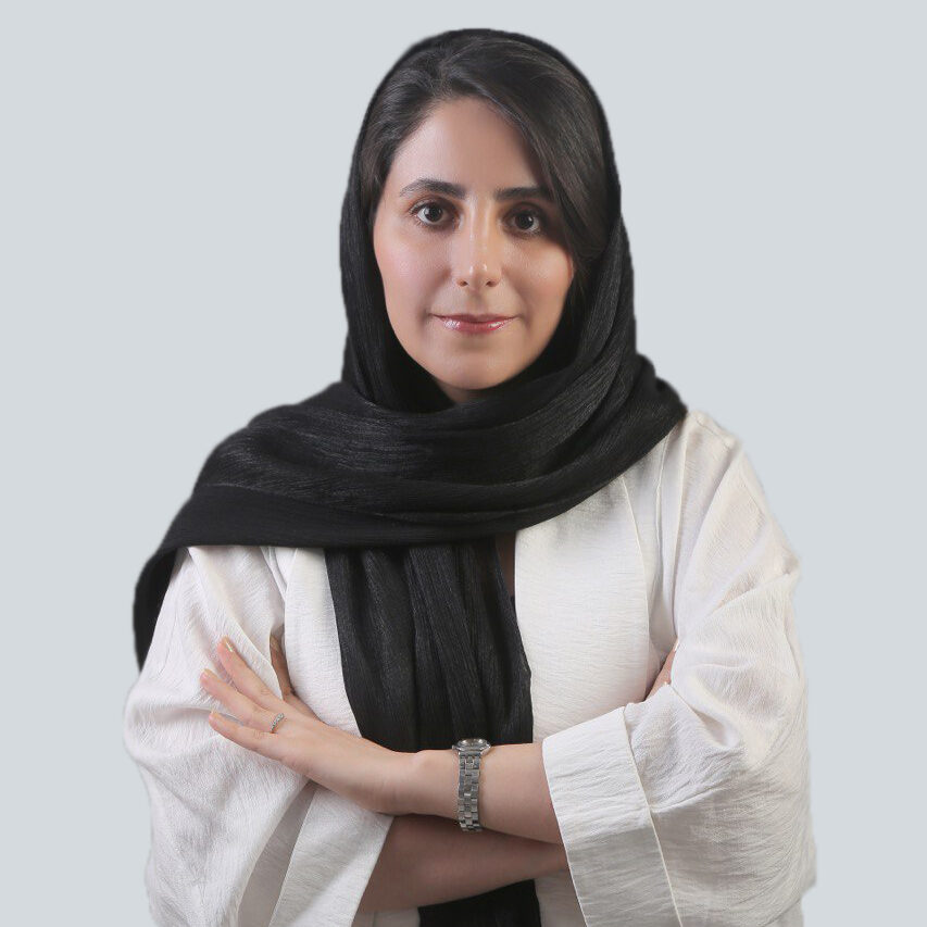 زینب خسروجردی